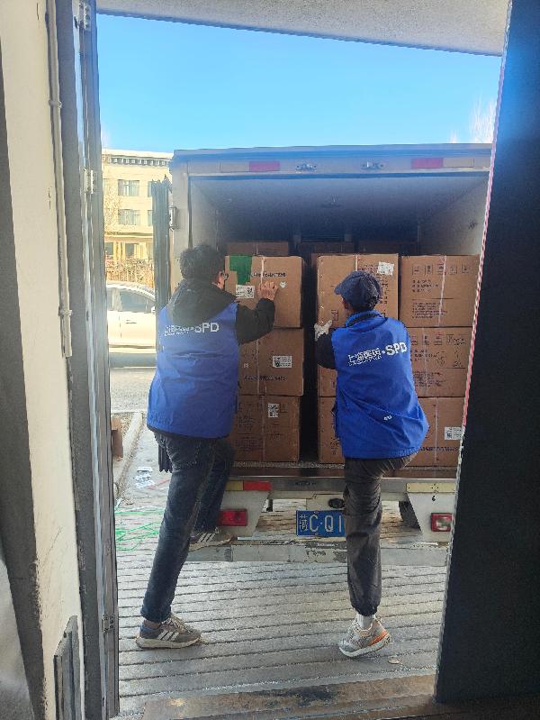 上藥控股情系日喀則，暖心援助在行動(dòng)